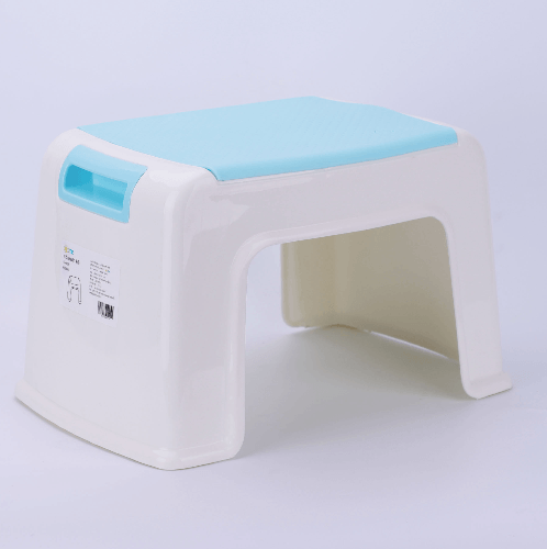 GOME เก้าอี้พลาสติกมีที่จับ รุ่น HR008 ขนาด 21x31x21 cm สีฟ้า