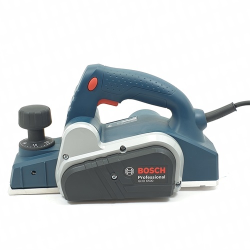 BOSCH กบไฟฟ้า 3นิ้ว 650W รุ่น GHO6500