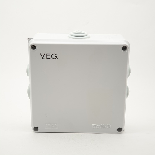 V.E.G. กล่องกันน้ำพลาสติก รุ่น HTS-06 150x150x70mm. สีขาว
