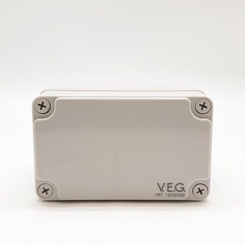 V.E.G. กล่องกันน้ำพลาสติก รุ่น THE-06 130x130x85mm. สีเทา