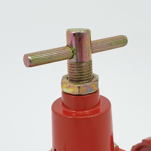 CLOSE หัวปรับแก๊สแรงดันสูงพร้อมสาย 1.5 เมตร HPR-15 H/SET สีแดง