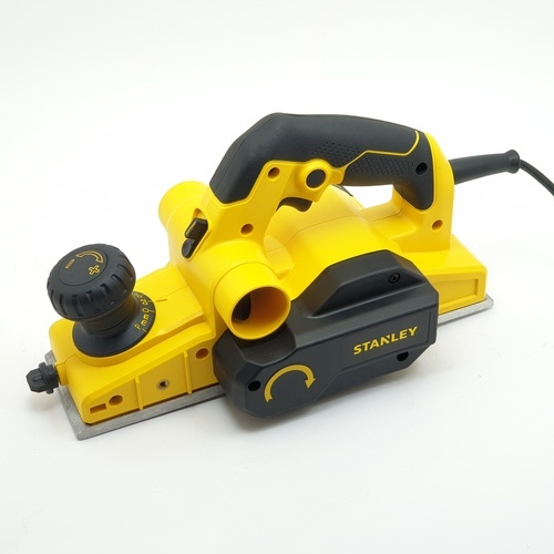 STANLEY กบไสไม้ 750 วัตต์ รุ่น STEL630-B1