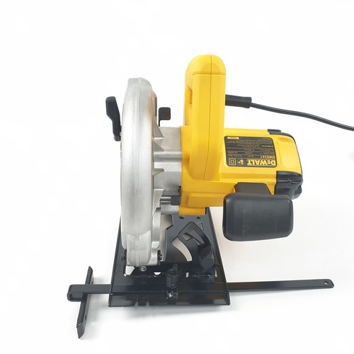 DEWALT เลื่อยวงเดือน 7 นิ้ว 1200W รุ่น DWE561-B1