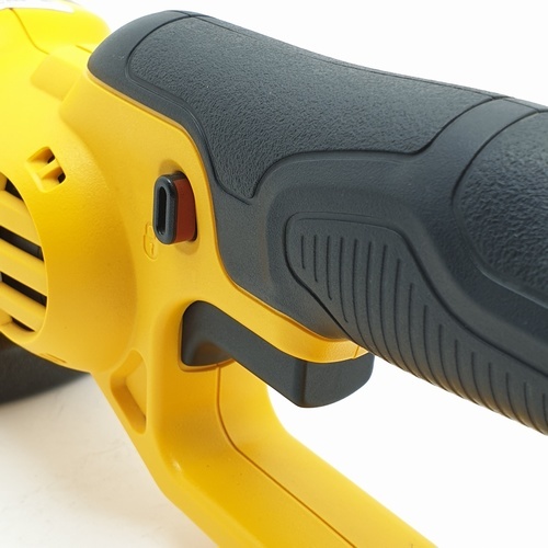 DEWALT เครื่องเจียรไร้สาย 4 นิ้ว 18V รุ่น DCG412N-KR (เฉพาะตัวเครื่อง)