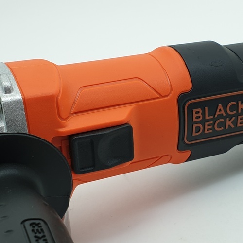 BLACK+DECKER เครื่องเจียร 4 นิ้ว 650W รุ่น G650-B1