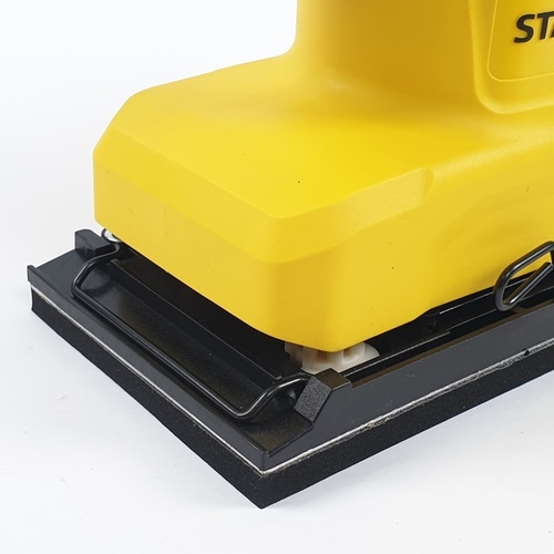 STANLEY เครื่องขัดกระดาษทราย 280W รุ่น SS28-B1