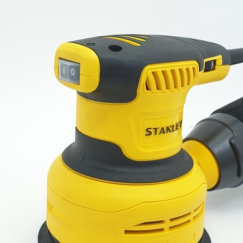 STANLEY เครื่องขัดกระดาษทรายกลม 300W รุ่น SS30-B1