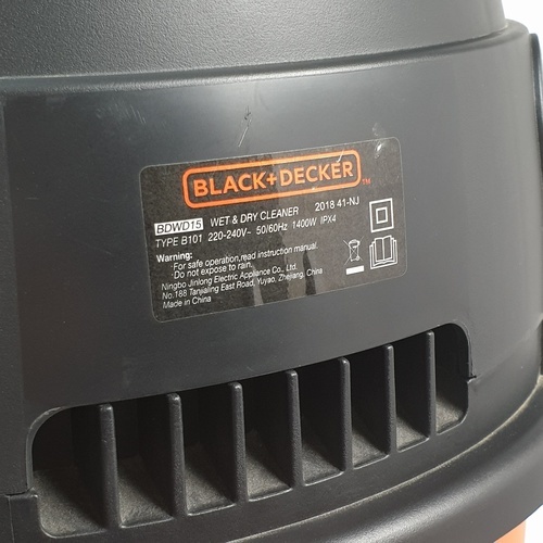 BLACK+DECKER เครื่องดูดฝุ่นเปียกและแห้ง 15L 1400W BDWD15-B1 สีส้ม