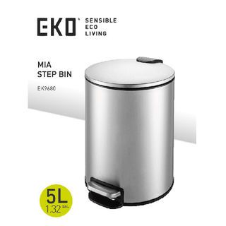 EKO ถังขยะสเตนเลสขาเหยียบทรงกลม MIA EK9680MT-5L ขนาด 20x20x28 ซม. สีเงิน