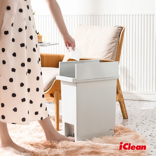 ICLEAN ถังขยะฝาเปิดมีที่เหยียบทรงเหลี่ยม 12 ลิตร รุ่น XHL-4282 ขนาด 18.7×33.5×37.3 ซม. สีเทา