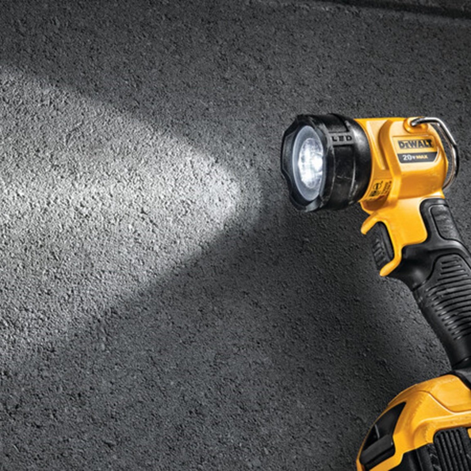 DEWALT แบตเตอรี่ Powerstack 20V Max 1.7AH DCL040E1-B1 พร้อมไฟฉาย LED