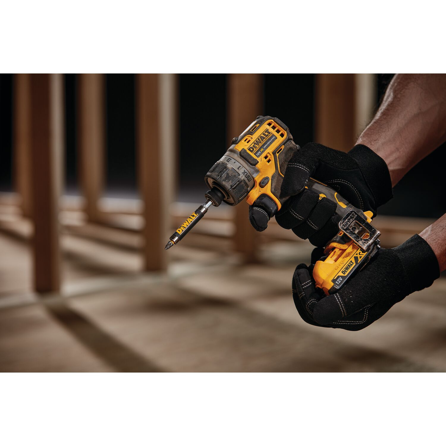 DEWALT ไขควงกระแทกไร้สาย ไร้แปรงถ่าน 12V DCF601N-KR เฉพาะตัวเครื่อง