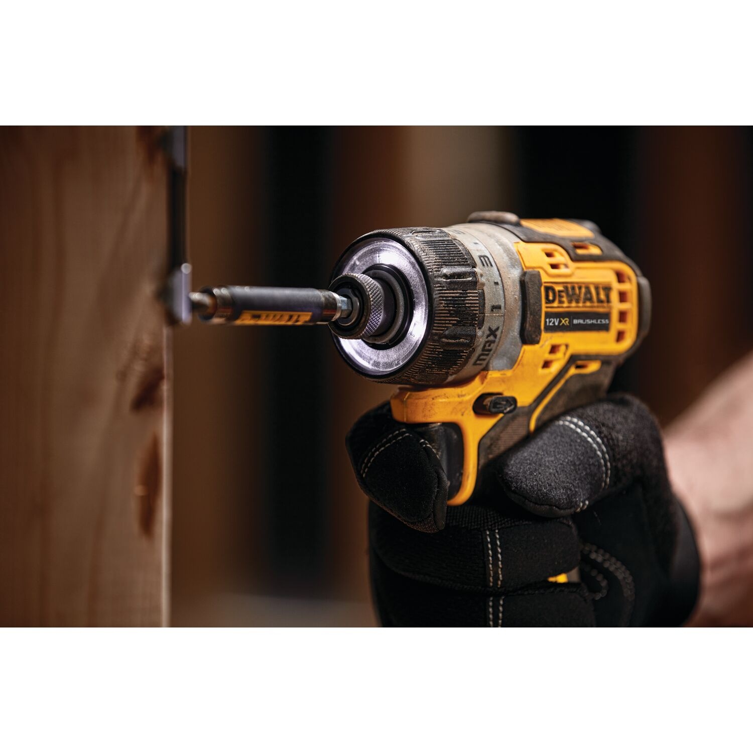 DEWALT ไขควงกระแทกไร้สาย ไร้แปรงถ่าน 12V DCF601N-KR เฉพาะตัวเครื่อง