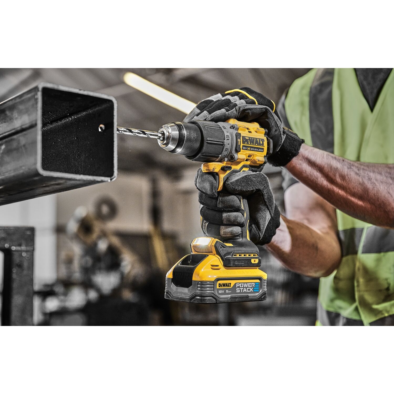 DEWALT ชุดคอมโบสว่านกระแทกและไขควงกระแทกไร้สายไร้แปรงถ่าน 20V Max DCK2050P1E1T-B1 พร้อมแบตเตอรี่ Powerstack1.7AH+แบตเตอรี่ 5AH และกล่อง TSTAK