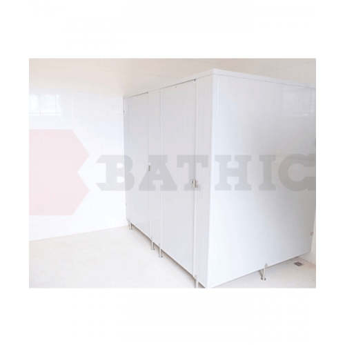 BATHIC ผนังห้องน้ำ PVC บานพาร์ติชั่น 60x185ซม. สีครีม