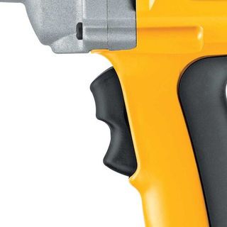 DEWALT เครื่องขันน๊อต 13 มม. รุ่น DW293